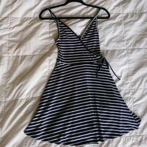 Rue 21 Navy blue white dress